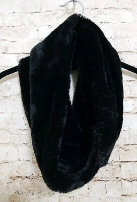 Cejon Bufanda Infinita Piel Sintética Negro Piel de Oveja Círculo Lazo Capucha Cuello Calentador Foto 1 de 4