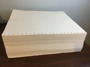 1000 Blank 9.5x11 Inches Continuous Feed Computer Paper Fanfold for Dot Matrix - Picture 1 of 3
