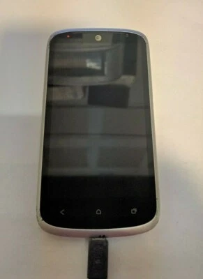 HTC One VX - White - 8GB - AT&T - READ DESCRIPTION  - Image 1 of 4