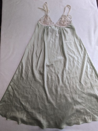 Camicia da notte VINTAGE Valentino intimo slip verde medio senza etichette pizzo intimo
