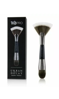 Cepillo de cambio de forma de contorno URBAN DECAY UD Pro F-113 - Nuevo en caja sellado Foto 1 de 4