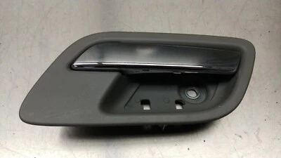 2007-2014 GMC Yukon OEM Right Passenger Rear Interior Door Handle Foto 1 de 3