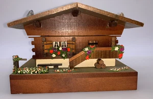 VTG MAPSA Music Box Swiss Lucerne Chalet Works VGVC - Picture 1 of 7
