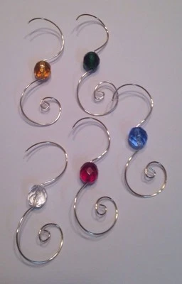 LOT of 125 Wire Christmas Ornament Hooks Hanger Decor Gold or Silver Glass Beads - Image 1 of 4