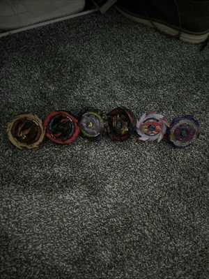 Beyblade Burst Speed Storm y Quad Drive Beyblades Foto 1 de 4