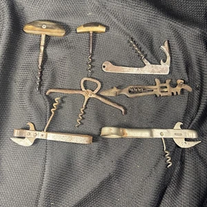 Antiguo sacacorchos vintage abrebotellas de vino latón madera lote de 7 King Pat 1895 - Imagen 1 de 18