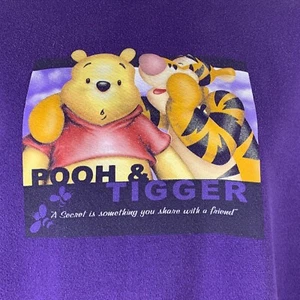 Sudadera De Colección Disney Talla Grande Pooh Tigger Un Secreto Es Algo Que Compartes - Imagen 1 de 7