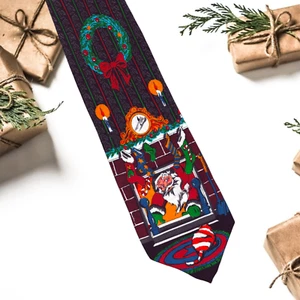 Santa Down the Chimney in Fireplace Christmas Necktie Silk Vintage - Picture 1 of 4