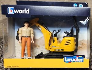 BRUDER #62002 JCB MICRO EXCAVATOR 8010 CTS WITH CONSTRUCTION WORKER GERMANY TOYS