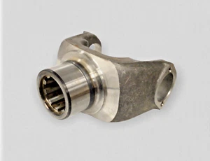 NOS GENUINE DANA SPICER 6.5-4-1911 END YOKE 1810 SERIES - Picture 1 of 2