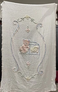 Vintage White Chenille Baby Crib Bedspread With Cat & Chick Pink Trim 40X61 READ - Picture 1 of 12