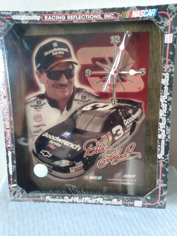 Vintage NASCAR Racing Dale Earnhardt Goodwrench GM Wood Wall Clock Plaque 12 NEW Cover