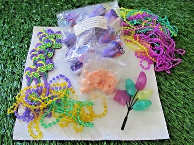 Mardi Gras Cinco De Mayo Baby Kings cake decoration toppers plastic decorations - Image 1 of 4