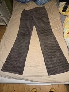 S.Oliver Feincordhose braun mit "Nadel"streifen braun Gr  36 - Bild 1 von 10
