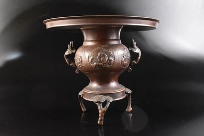 R7354: Jarrón japonés escultura persona cobre maceta Usubata arte budista Foto 1 de 4