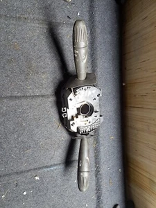 X1* Fiat Punto Lenkstockschalter PBTA223 - Picture 1 of 4