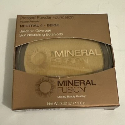 NEW Mineral Fusion Pressed Powder Foundation FULL Size ~ Neutral 4 Beige - Image 1 of 2