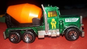 free gift: Vintage Matchbox 1981 Peterbilt Cement Truck Amazing Condition Macau - Picture 1 of 5