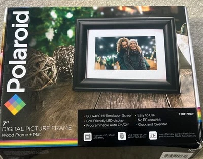 7’’ Polaroid Digital Photo Frame, Wood Frame+ Mat - Image 1 of 4