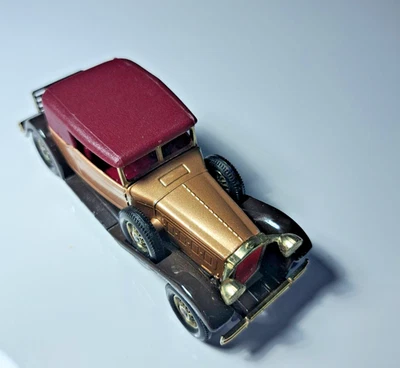 Matchbox Modell of Yesteryear Y 15 1930 Packard Victoria braun gold  in F Box - Bild 1 von 4