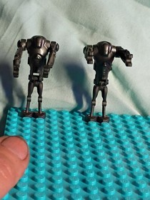 x2 LEGO Star Wars Clone Wars Super Battle Droid Minifigure (7869 8018) sw0230