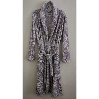 ROBE-NICOLE MILLER-Gray White-Tie Closure-Soft-Plush-Knee Length-Size LRG - Image 1 of 4