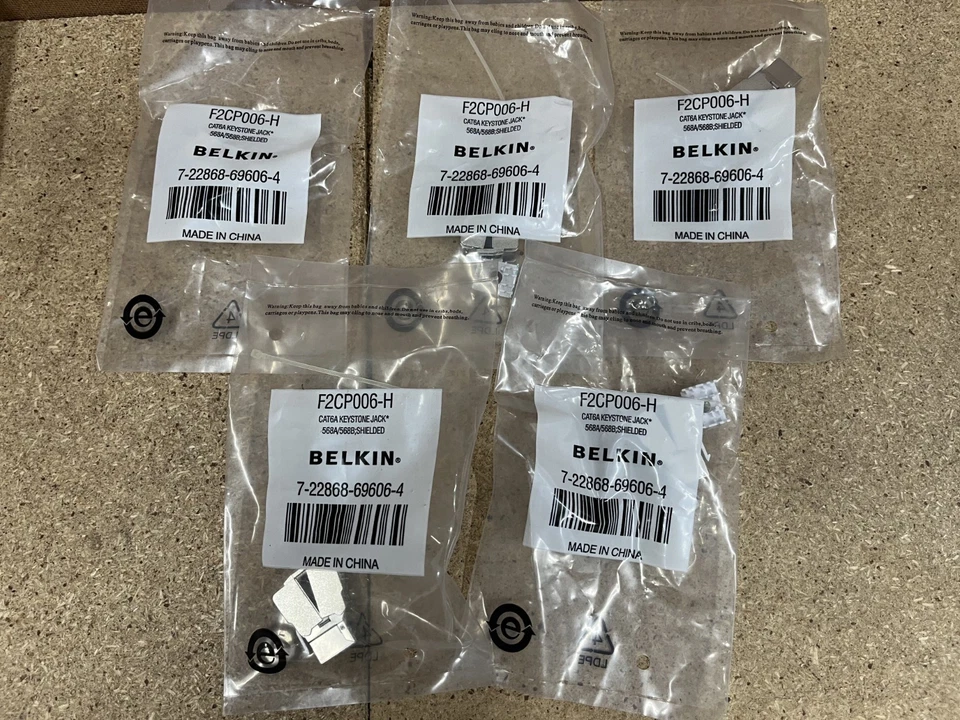 Paquete de 5 - Conector Keystone de red Belkin Cat6A 568A/568B blindado F2CP006-H Foto 1 de 3