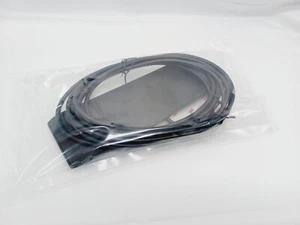 Cradlepoint LTE Omnidirectional Antenna with Adhesive Strip 2 Connectors - Picture 1 of 2