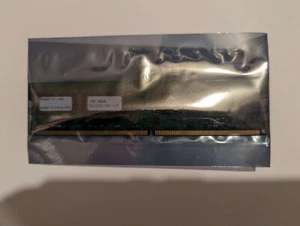 Simple Tech 070207-MM1-002 1GB DDR2 RAM PC2-5300U-555 94000-21310-013PGU - Picture 1 of 3