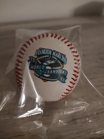 1997 Florida Marlins MLB World Series Champions baseball - New Cover