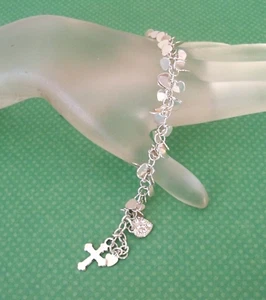 Neu mit Etikett versilbert Herzen Kreuz religiös Bettelarmband 7,75-8,25 Zoll - Bild 1 von 6