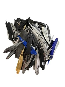 Lot of 35 Brand and Generic Straight Razors - Picture 1 of 1