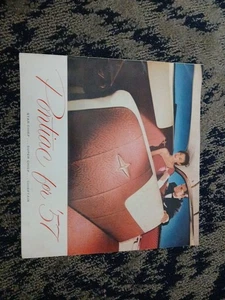 VINTAGE ORIGINAL 1957 PONTIAC AUSKLAPPBARER VERKAUFSPROSPEKT - Bild 1 von 1