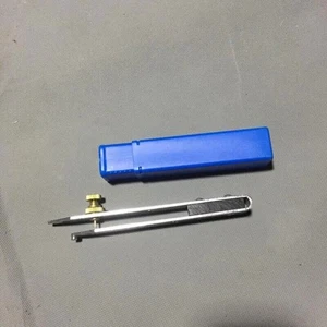 Marcador de piso de plástico PVC para escriba brújula de piso marcador de ranura piso de vinilo - Imagen 1 de 12