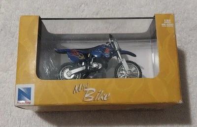New Ray Suzuki RM 125 Motocross Mini Dirt Bike Motorcycle Blue Die Cast 1/32 - Image 1 of 4