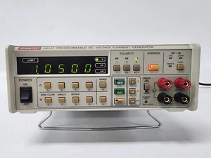 ADVANTEST R6142 Programable DC Voltaje/Generador de Corriente, Calibrador - Imagen 1 de 15