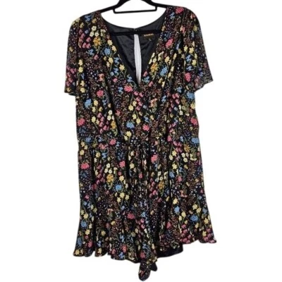 Mameluco Sugarlips Negro Floral Cuello en V Talla 3X Mangas Acampanadas Capricho Romántico Foto 1 de 4