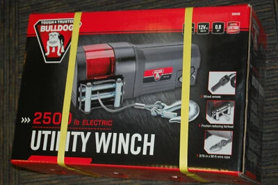 Nuevo cabrestante utilitario eléctrico Bulldog DC2500, 2500 lb., con cuerda y control remoto Foto 1 de 4
