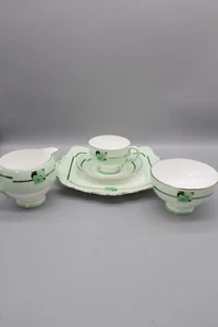 Rare Antique Royal Paragon Art Deco tea set dishes in green, silver gilt trim - Picture 1 of 19