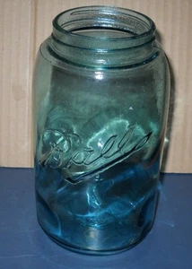 FRASCO ENLATADO DE VIDRIO AZUL AQUA DE COLECCIÓN J 6 BALL QUART ANTIGUO - Imagen 1 de 4
