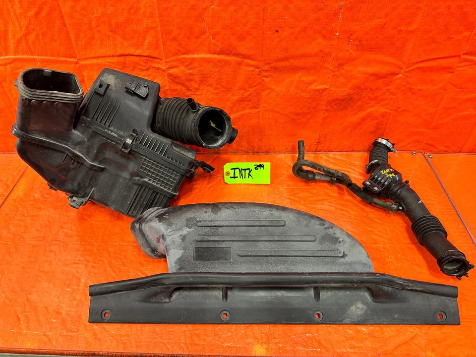 13-16 HYUNDAI GENESIS CUPÉ 3.8L - ADMISIÓN DE FÁBRICA CON BRAZO CAJA DE AIRE RESONADOR OEM Foto 1 de 4