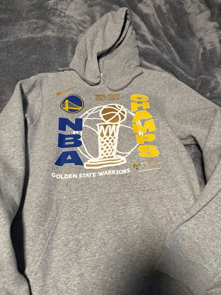 Auténtica sudadera con capucha Golden State Warrios Championchip 2022 talla pequeña para hombre Foto 1 de 1