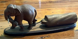 Wooden carved Elephant dragging a log - Picture 1 of 7