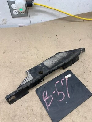 1987 1988 1989 1991 FORD F150 F250 F350 BRONCO WIPER MOTOR COVER SHROUD PANEL 90 - Image 1 of 4