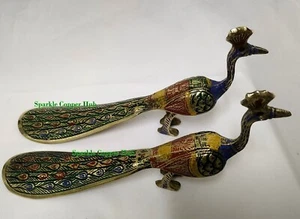 Conjunto de par de estatuillas de pavo real de latón vintage indio Love Peacock cuerno de zapato 2 piezas - Imagen 1 de 9