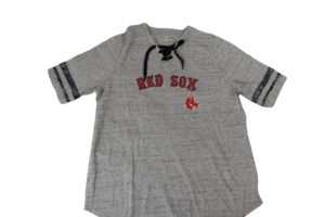 Fanatics Womens Plus Size MLB Boston Red Sox Lace-Up V-Neck Shirt New 1X - Picture 1 of 1