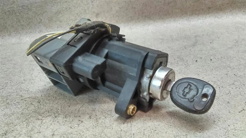 Interruptor de encendido bloqueo cilindro y llave para 02-05 PONTIAC GRAND AM M50-182684 Foto 1 de 4
