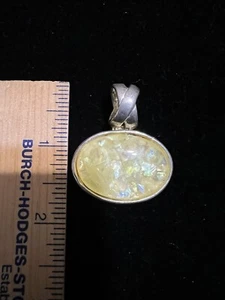 Crystal Yellow pendant gemstone Diamond,and Amethyst Pendant Jewelry - Picture 1 of 3