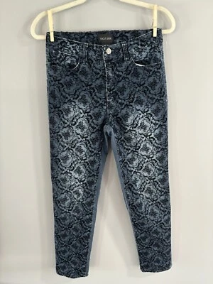Jeans feminino Focus 2000 corte skinny paisley veludo acento design tamanho 4 - Imagem 1 de 4