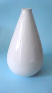 Fürstenberg Design Vase weiss Porzellan Kolbenvase schlicht 21cm hoch - Bild 1 von 3